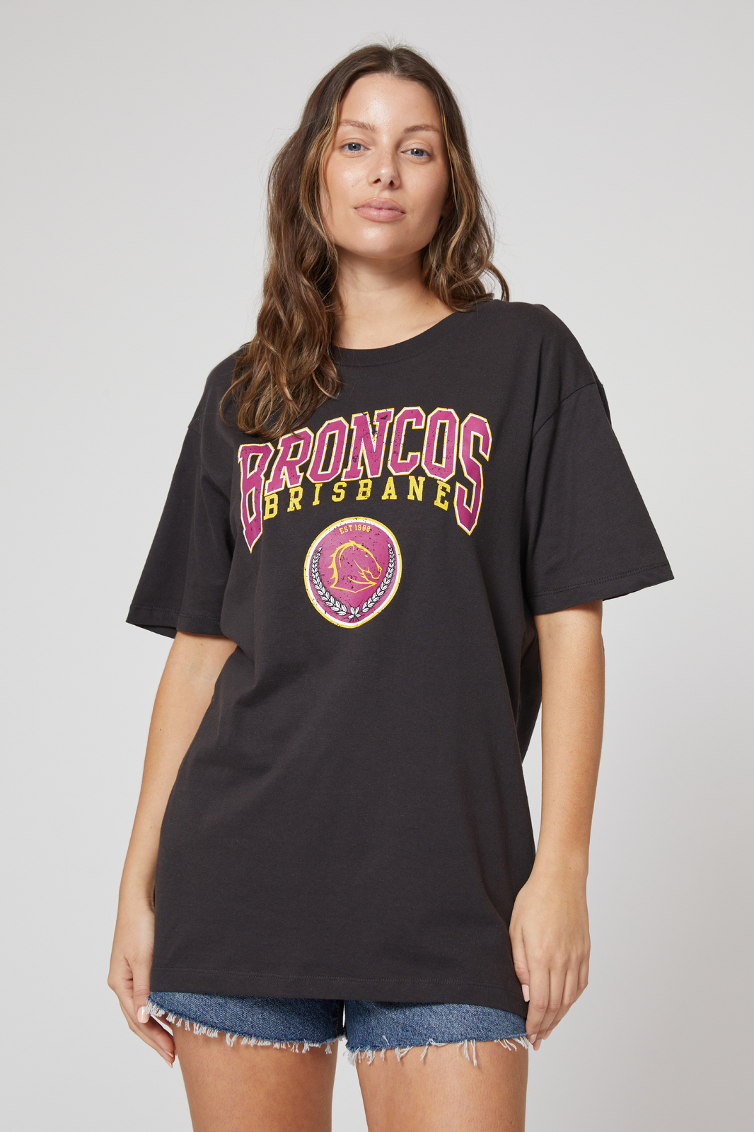Pink broncos shirt deals