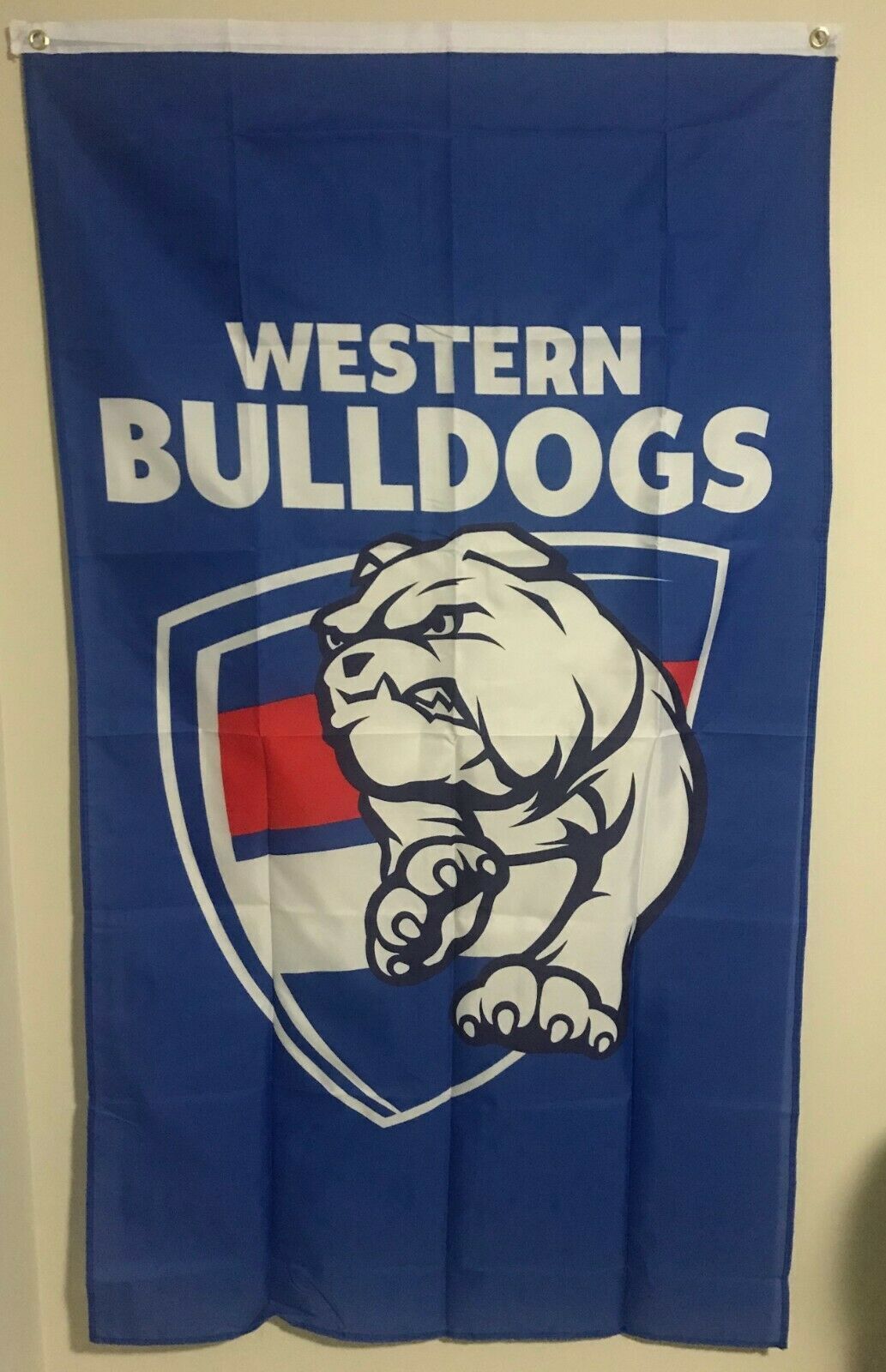 Official AFL Western Bulldogs Supporters Wall Cape Banner Flag 90 x 150 cm
