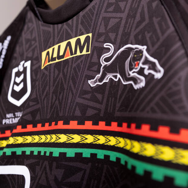 Penrith Panthers NRL O'Neills Alternate Kids Jersey Kids Sizes 6-13! T4